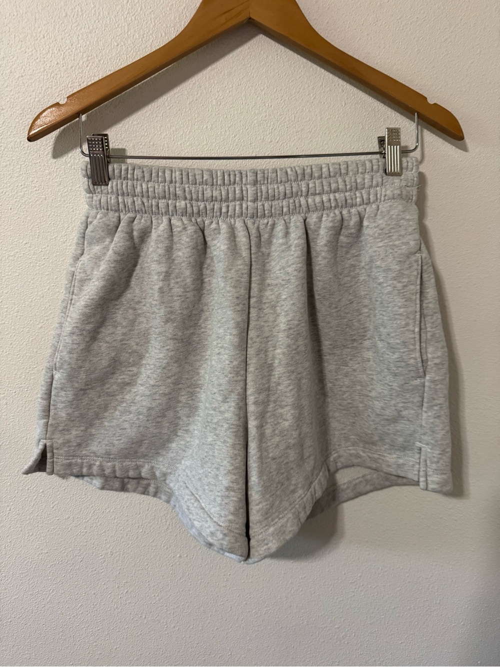 Abercrombie & Fitch High Rise Fleece Sweat Shorts Heather Gray Pockets-Small